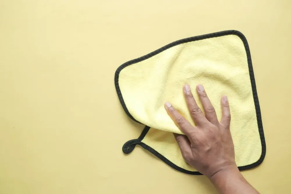 How to Clean a TV Screen Safely Without Scratches